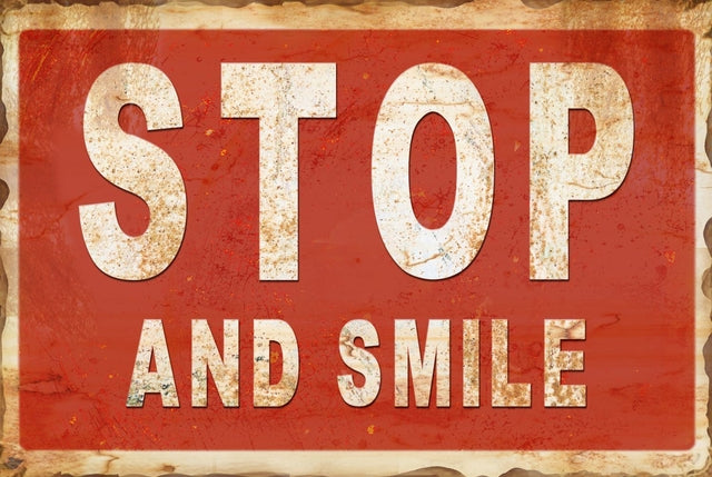Retro dekor fémtábla, STOP AND SMILE, Méret:20x30cm